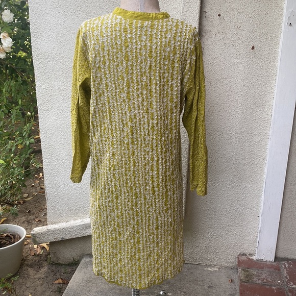 NAMRATA Joshlpura gorgeous high end dress from Barney’s with beautiful sequins - Picture 8 of 16